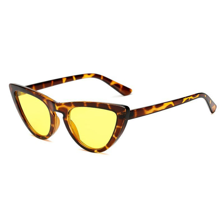 Women's Cat-Eye Sunglasses in a Stylish Design with High-Quality Lenses Bowlift