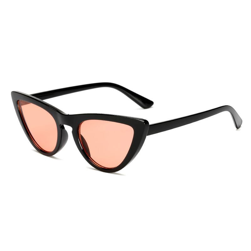 Women's Cat-Eye Sunglasses in a Stylish Design with High-Quality Lenses Bowlift