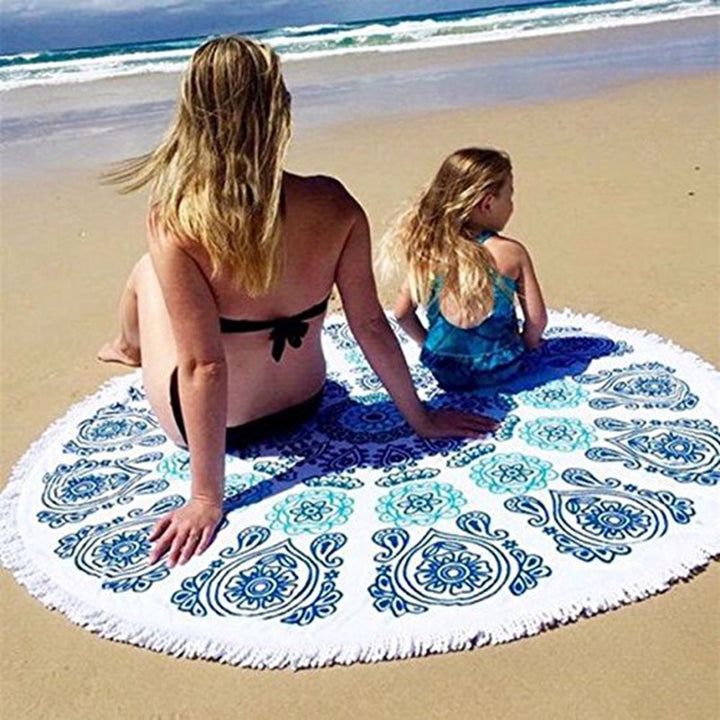 Beach towel in funny Hamburger design Bowlift
