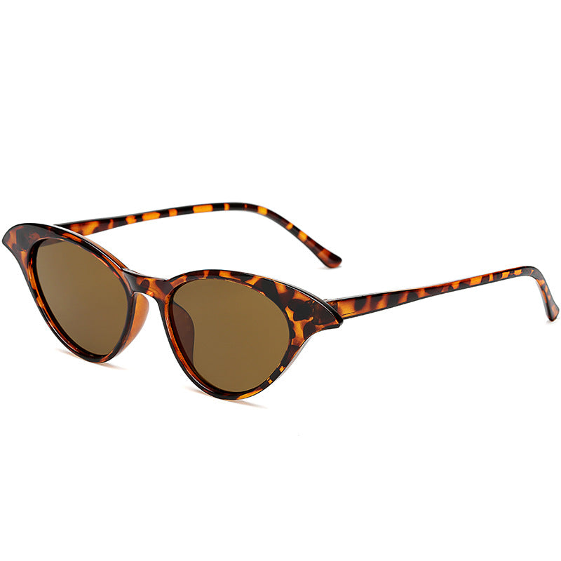 Ladies Cat-Eye Sunglasses with high-quality plastic frame and UV protection Bowlift