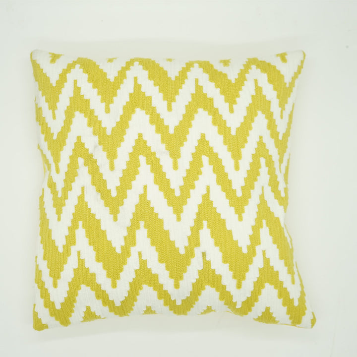Chevron Pattern Decorative Cushion