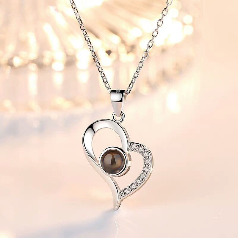 BowLift | I love you roses bloom necklace in 100 languages gift set