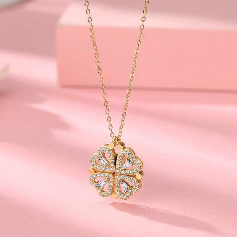 BowLift | Four-leaf clover necklace for women