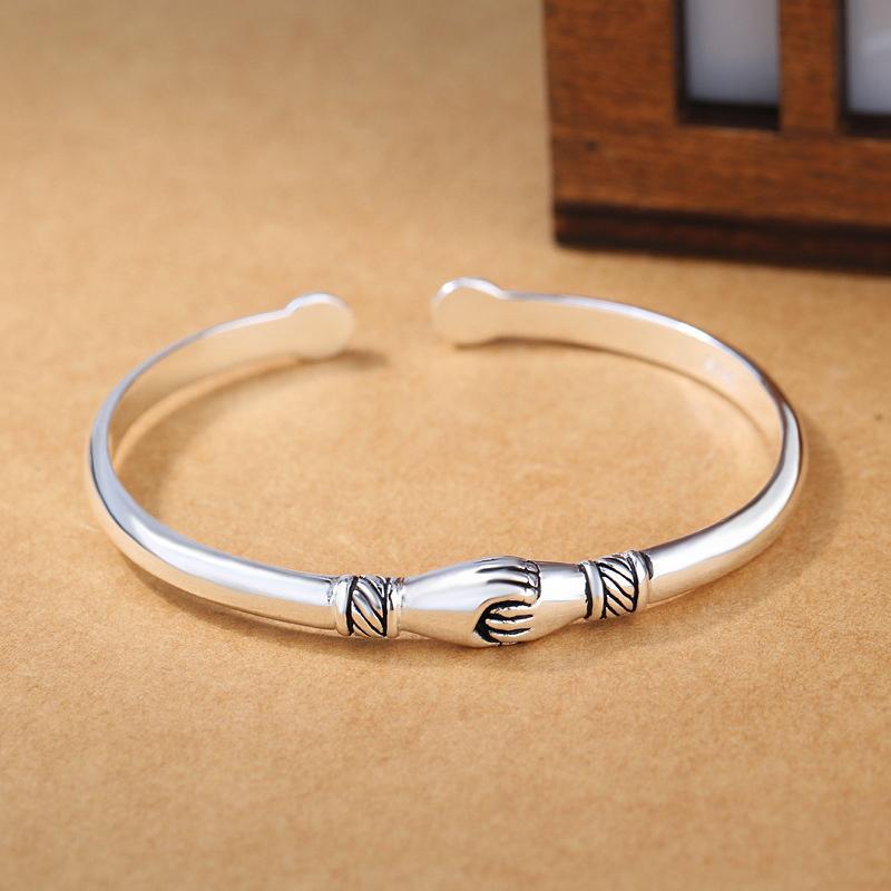 BowLift | 2022 Friendship Handshake Bracelet
