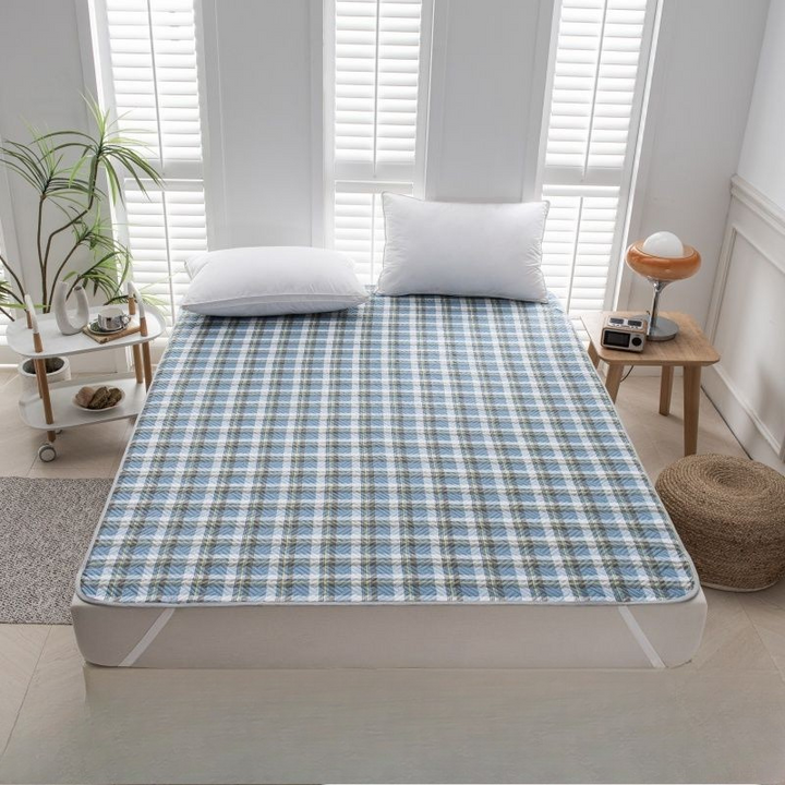 Dog Cooling Mat Indoor Outdoor Bed Pad | Bowlift