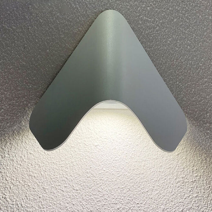 Modern Creative Triangle Aluminum LED Outdoor Waterproof Wall Sconce Lamp | Bowlift