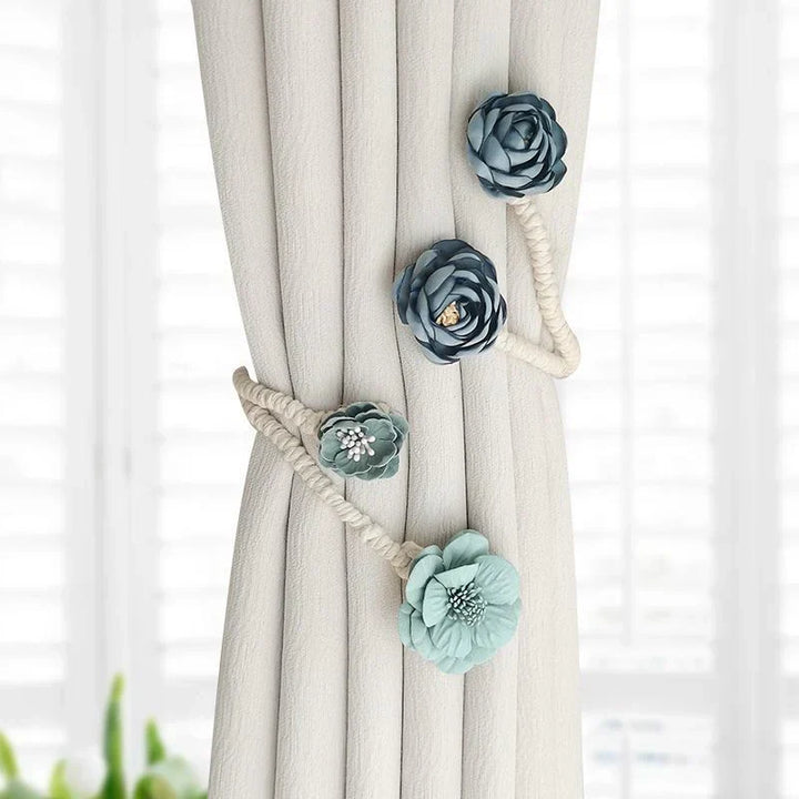BowLift | Knotted Curtain Tieback