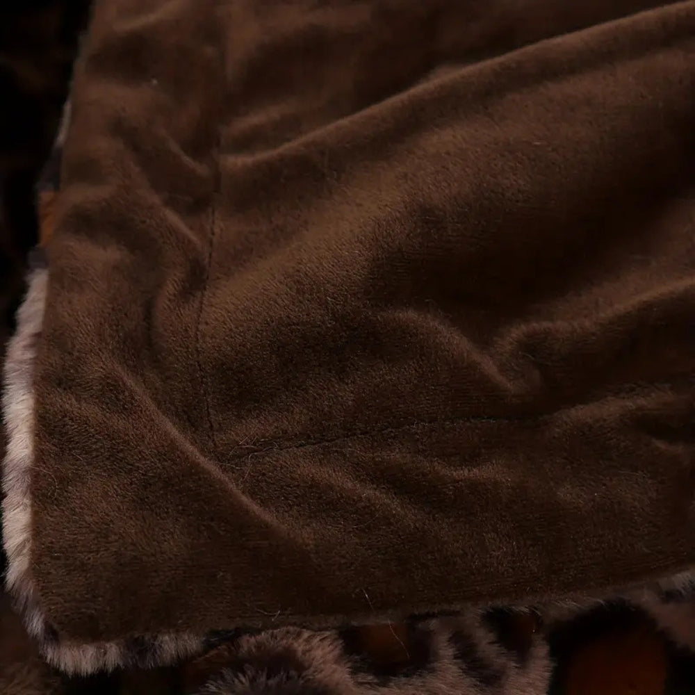 BowLift | Wild Elegance Leopard Print Blanket