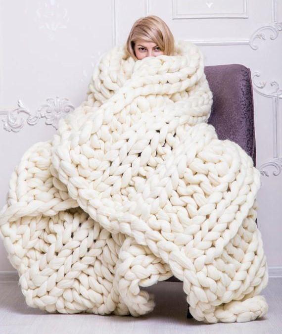 BowLift | Woven Blanket Soft and Elegant Accent for the Sofa