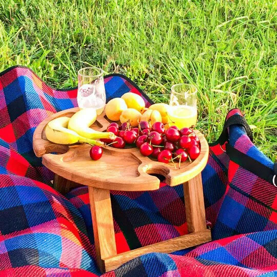 BowLift | Wooden Outdoor Folding Picnic Table With Glass Holder