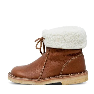 BowLift | Waterproof calf leather boots with wool lining