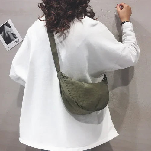 BowLift | Simple Women's Knödel Crossbody Bag