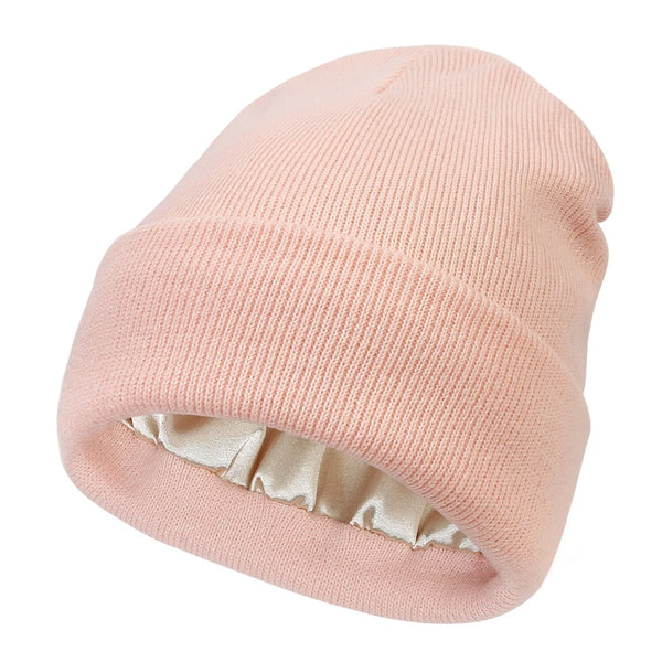 BowLift | Noor Silk Winter Hat – Wool & Silk – Anti-Frizz Hair Protection