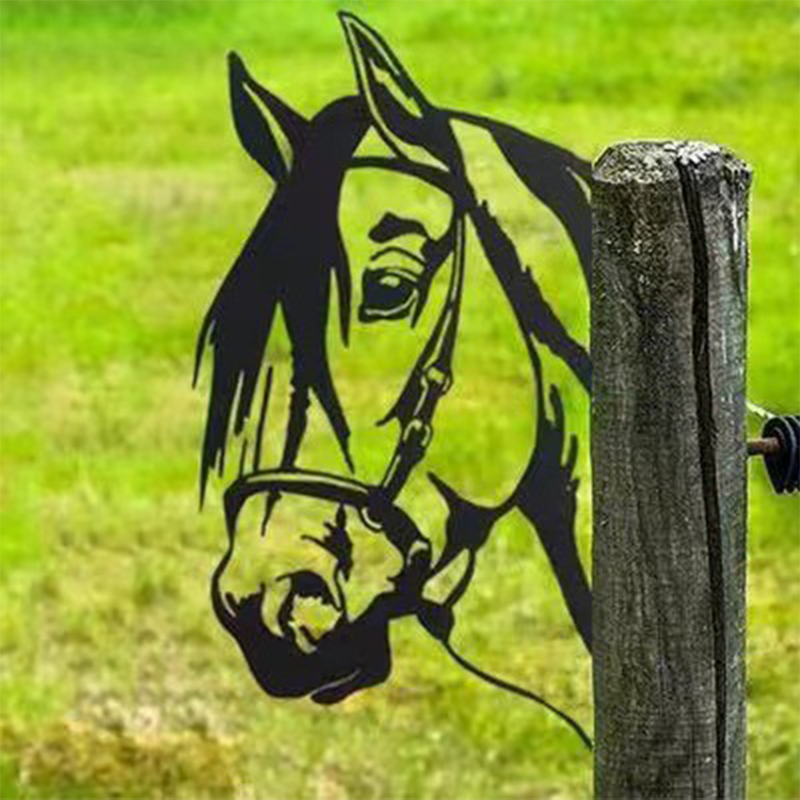 BowLift | Farm Metal Art Outdoor Decoration