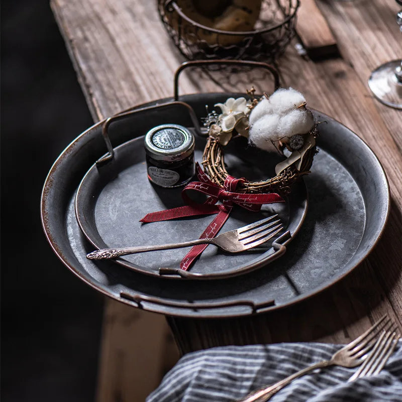 BowLift | European Retro Wrought Metal Plate with Handles