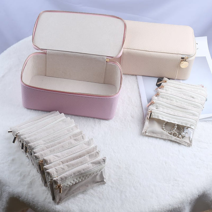 Jewelry box with 12 zipper compartments | Bowlift