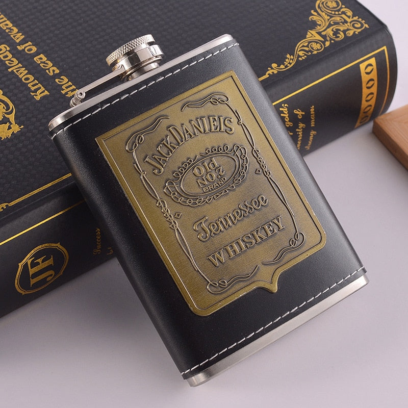 BowLift | 8oz Whisky Bottle made of Stainless Steel Alcohol Funnel Hip Flask Embroidered Golden Silk Fabric Packaging Gift Box Set