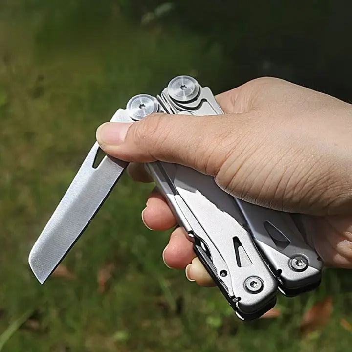 BowLift | 9-in-1 Multitool – High-quality folding knife with high hardness