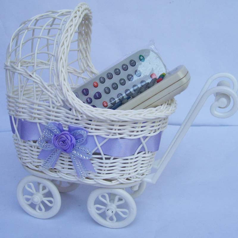 Decorative Wicker Doll Pram Bowlift