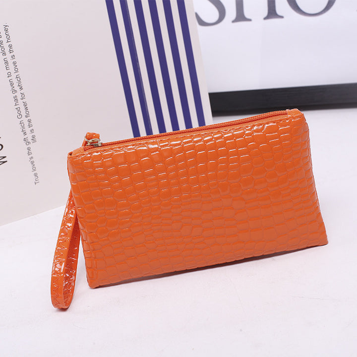 Elegant Crocodile-Patterned Wristlet Clutch