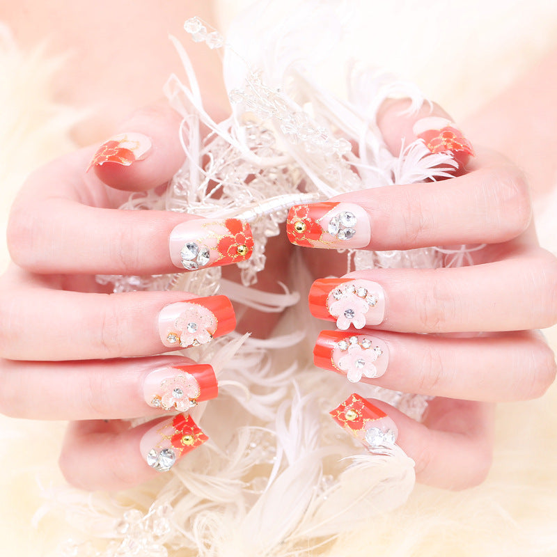 Artificial nails with delicate floral decorations Bowlift