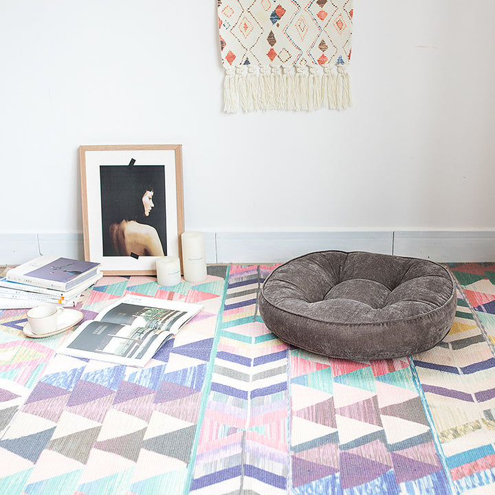 Flat-woven rectangular rug for living and entrance areas with quatrefoil pattern Bowlift