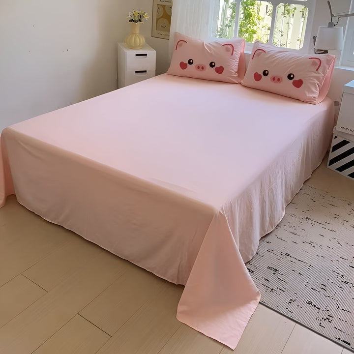 Bedding set with Cute Piglet motif – Soft and Cozy | Perfect for children's room | Bowlift