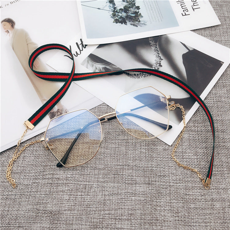 Stylish Eyewear Chain with Dual Color Stripes Bowlift
