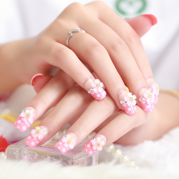 High-quality artificial nails with flower details Bowlift