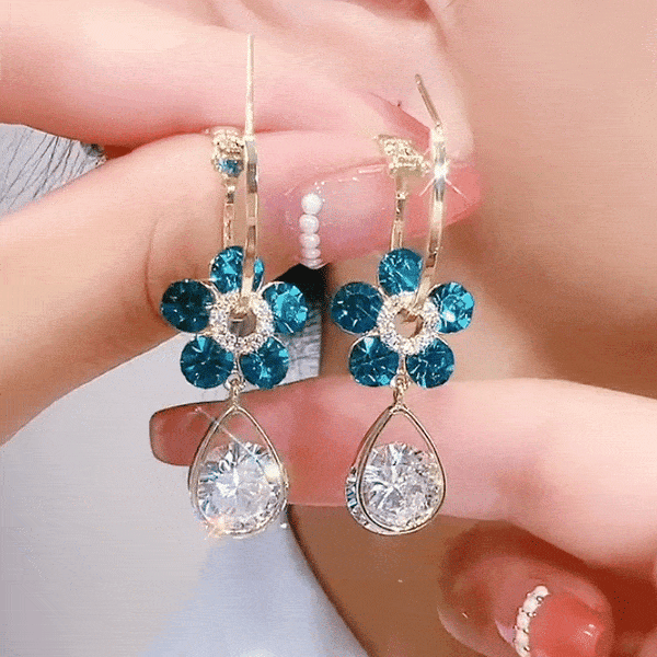BowLift | Elara Elegant Floral Sparkle