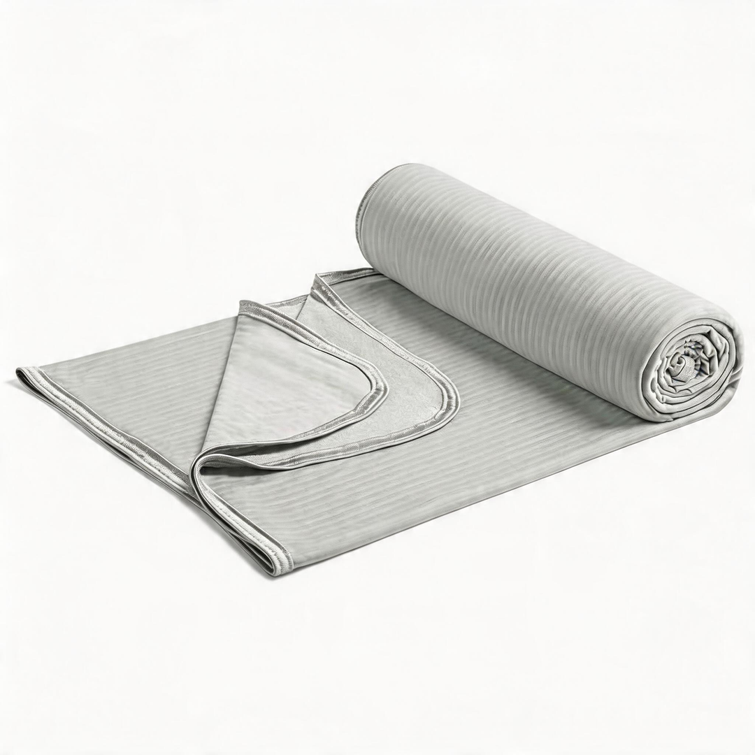 Cool Fiber Q-Max 0.4 Double-Sided Ice Silk Cooling Blanket – Gray | Bowlift