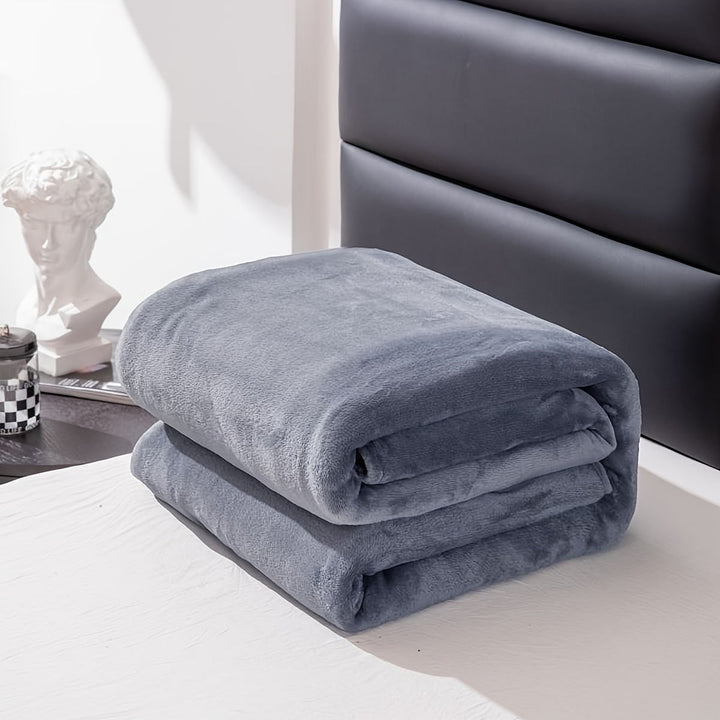 BowLift | Soft and warm gray flannel blanket for all seasons