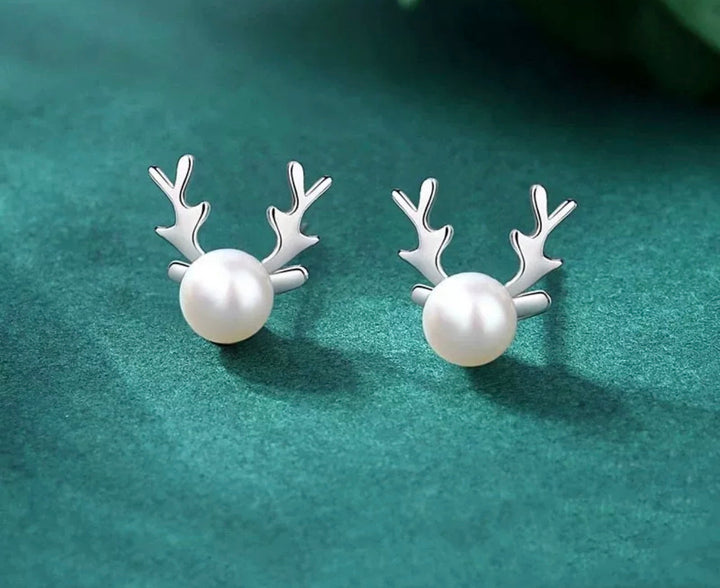 BowLift | Pearl Reindeer Earrings