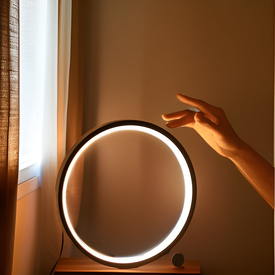 BowLift | Halo Glo Lamp – minimalistic dimmable round LED table lamp