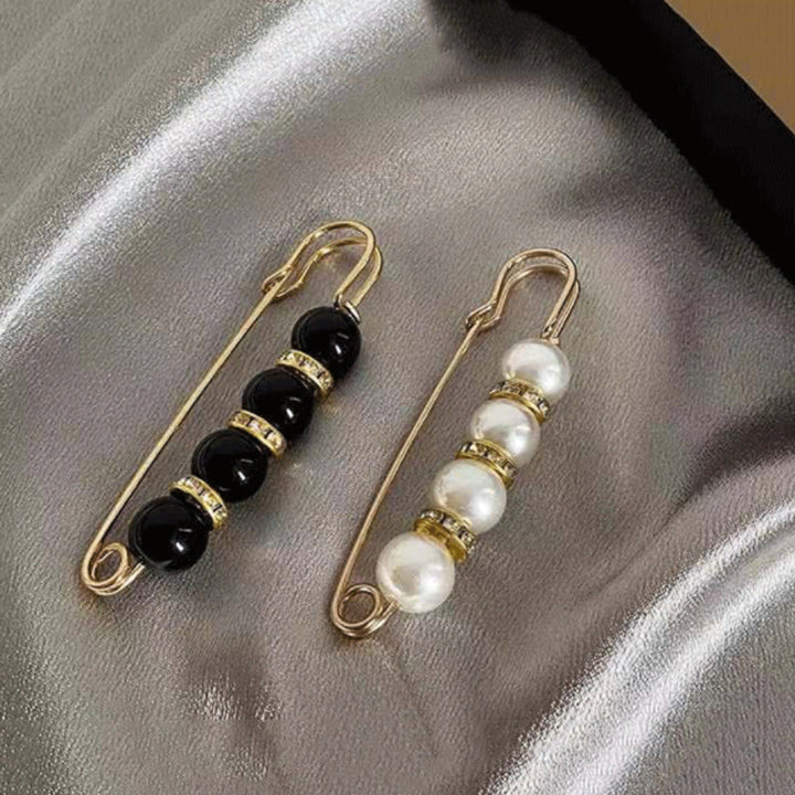 BowLift | Brooch made of pearls and alloy