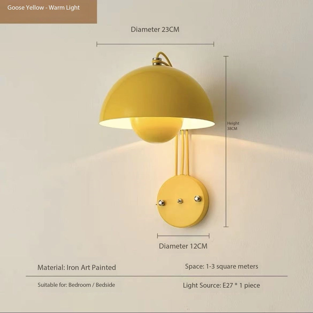Bud Wall Lamp