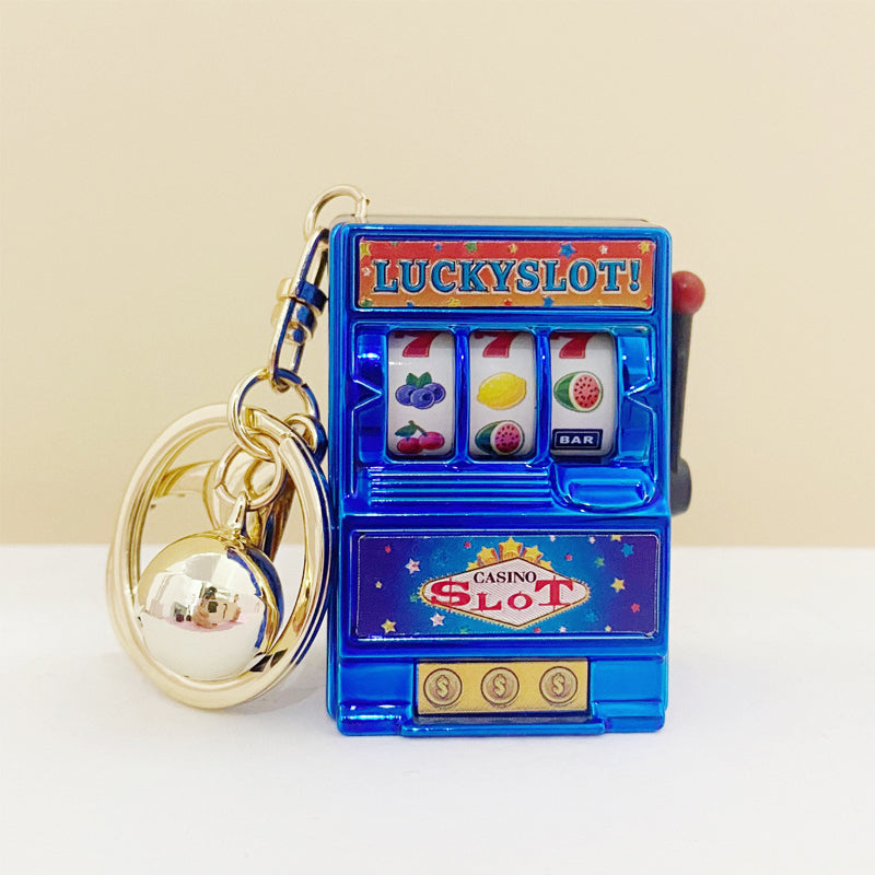 BowLift | Keychain designed as a slot machine
