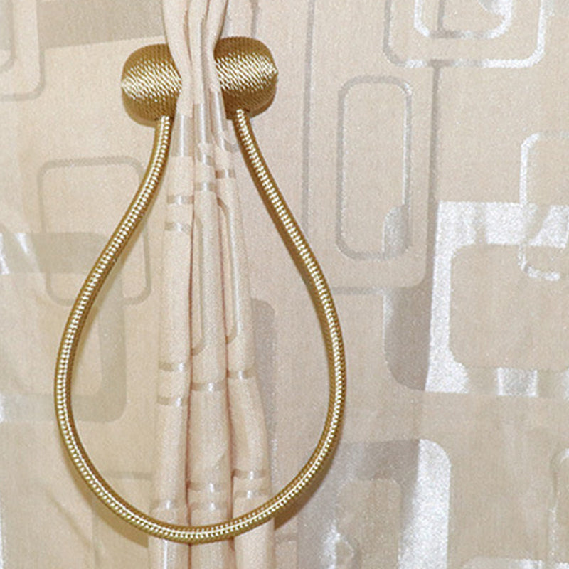 BowLift | Curtain tiebacks with magnetic curtain clasp