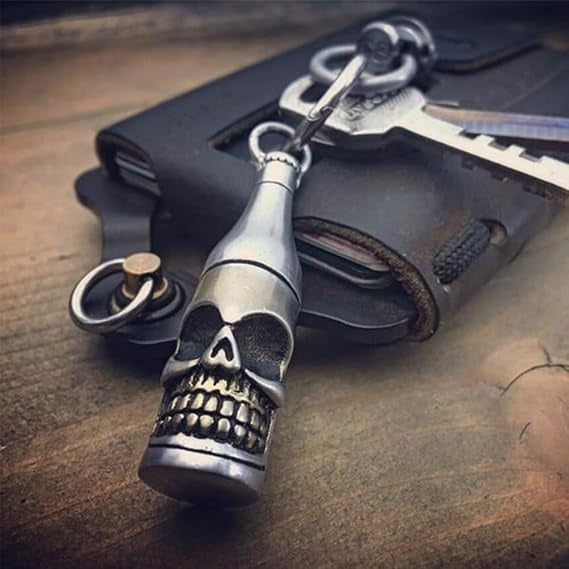 BowLift | Piston Art Skull Keychain