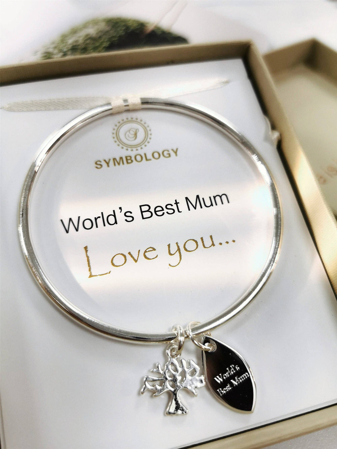 Best Mom Bracelet (Gift Wrapped) | Bowlift