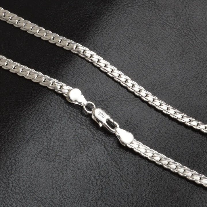 SilverGlow Necklace – Luxe 925 Silver Necklace for Women Bowlift