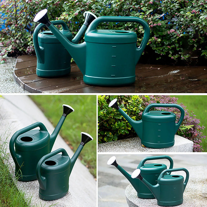 BowLift | Large-volume watering can with long spout – plastic for garden care