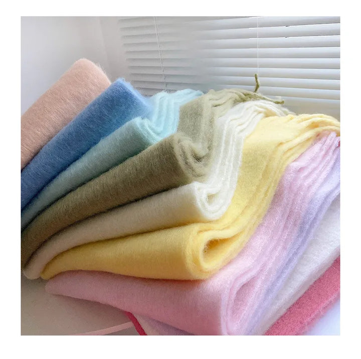FrostSoft Scarf – Luxury Warmth for the Winter Months Bowlift