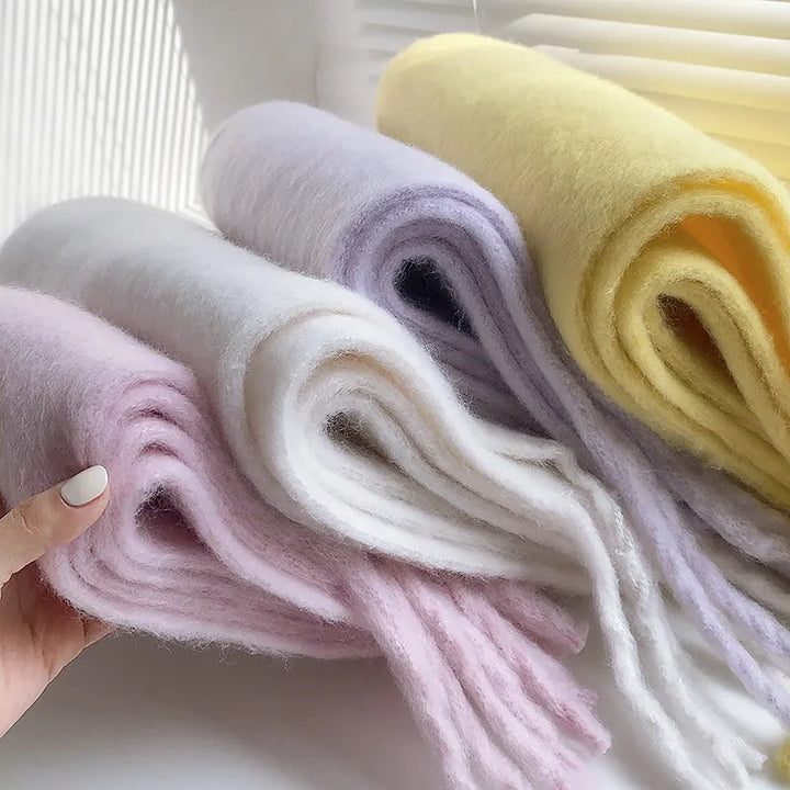 FrostSoft Scarf – Luxury Warmth for the Winter Months Bowlift