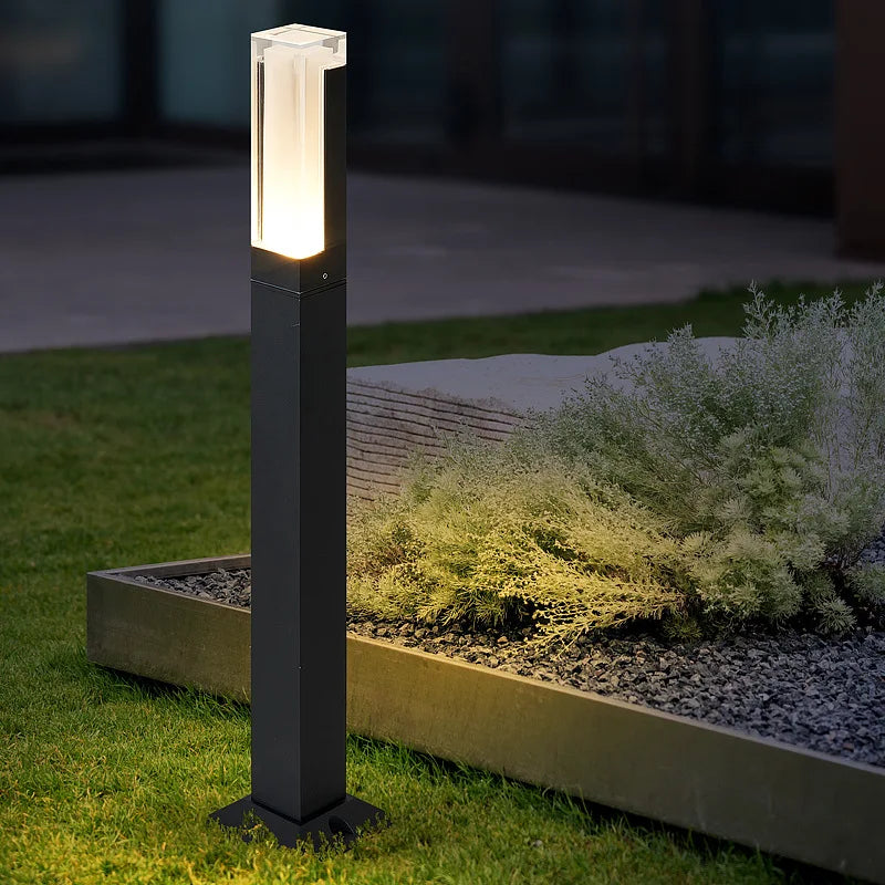 LumiHerbe Garden Lamp - Weatherproof LED Garden Lamp for Outdoors | Bowlift