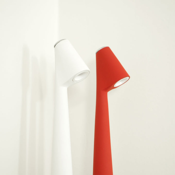 BowLift | EcoLight – Energy-Efficient Rechargeable Desk Lamp