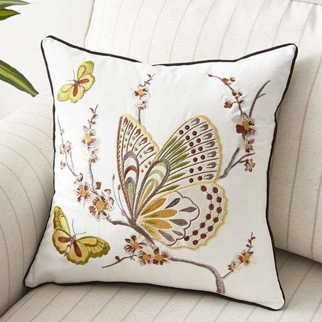 BowLift | Country-Style Embroidered Cushion Cover 45x45 cm