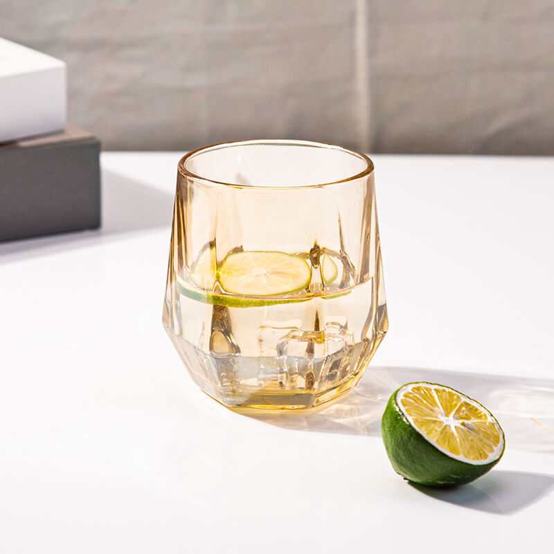 BowLift | Amber hexagonal Glass Cups