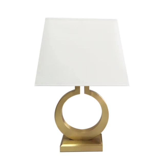BowLift | Golden VillaGlow Luxury Design Lamp for Elegant Spaces