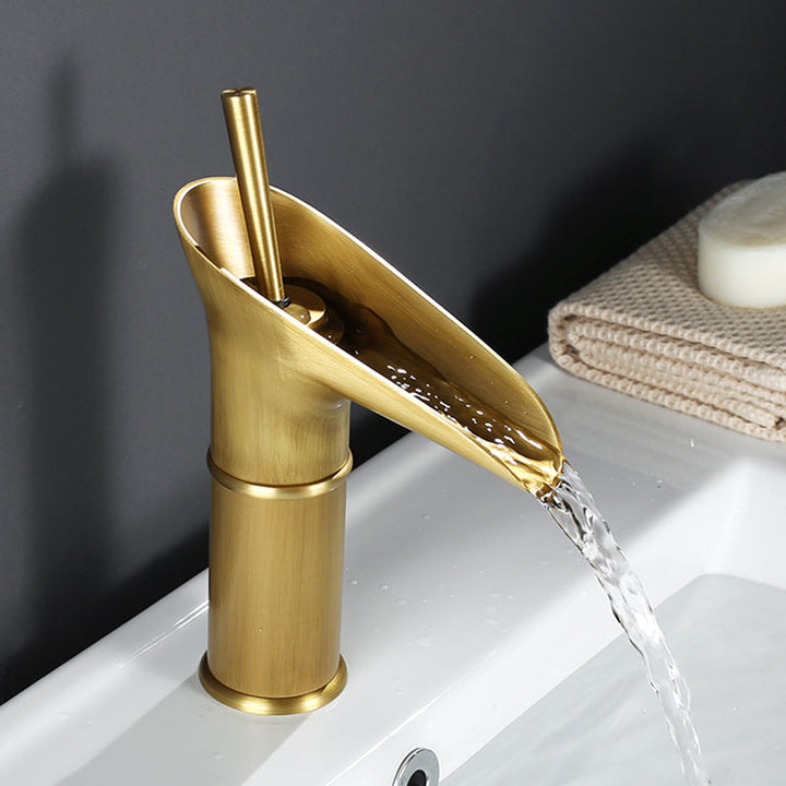 BowLift | Antique Waterfall | Bathroom Sink Faucet